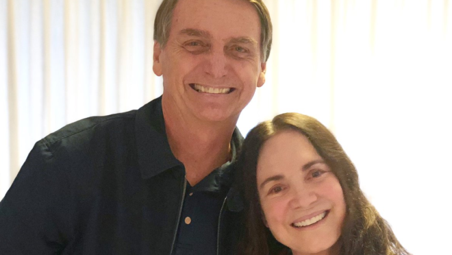 Jair Bolsonaro e Regina Duarte.