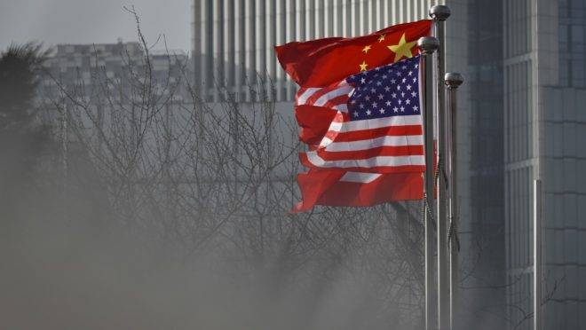 China e Estados Unidos assinaram a Fase 1 do acordo que promete trégua à guerra comercial