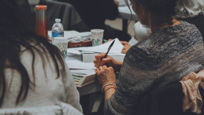 As iniciativas são oportunidades para o desenvolvimento de novas ideias ou projetos que já estão em andamento.