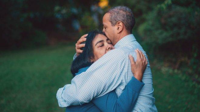 Por que reconhecer os erros e pedir perdão é fundamental no casamento
