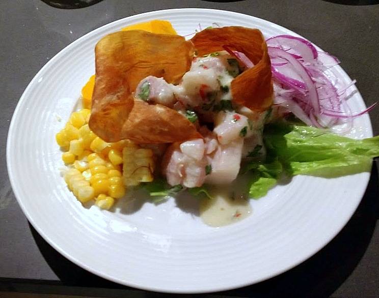 O ceviche montado, pronto para a degustação. O ceviche montado, pronto para a degustação.
