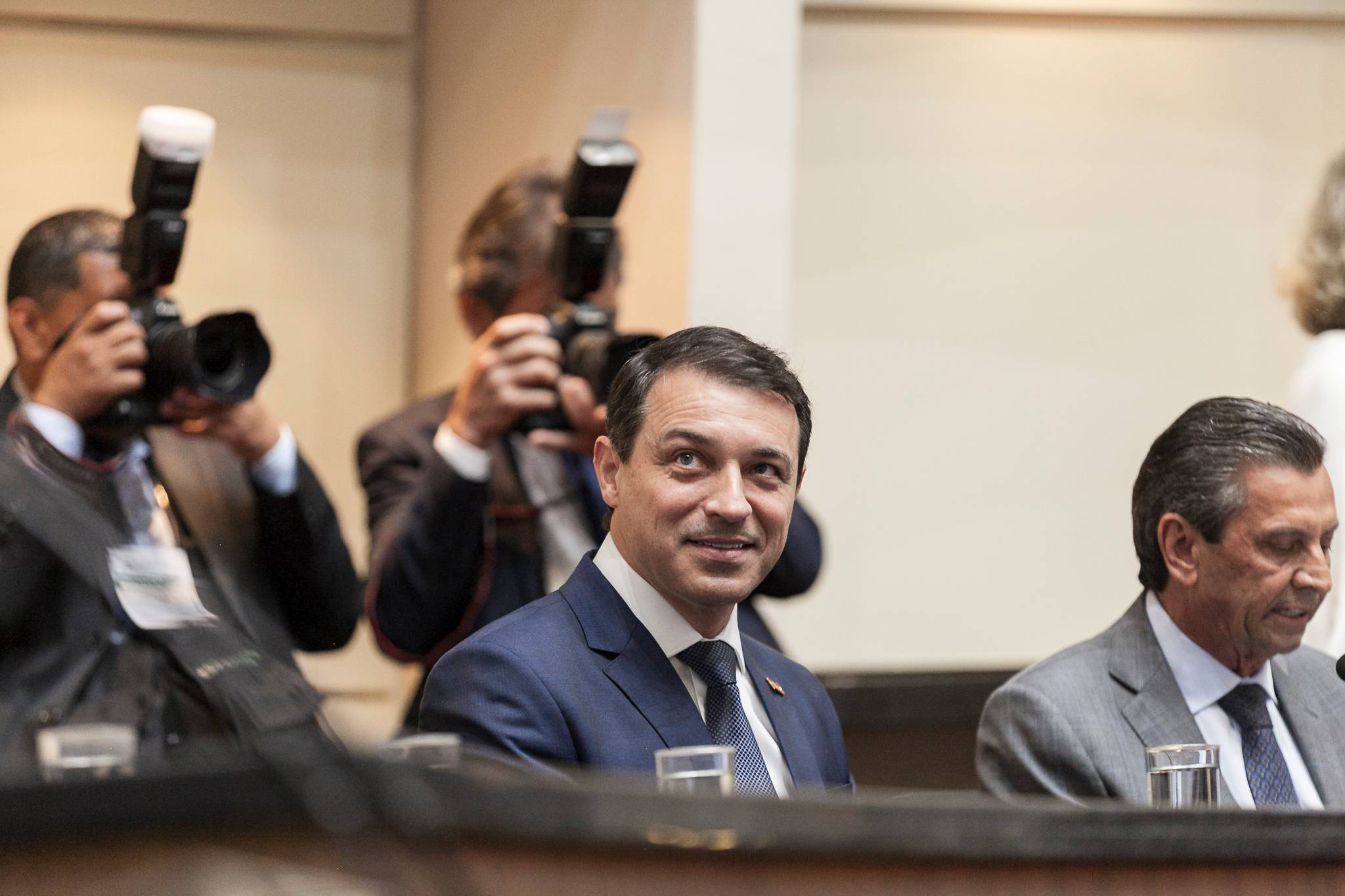 Governador de Santa Catarina visita a Assembleia Legislativa do estado