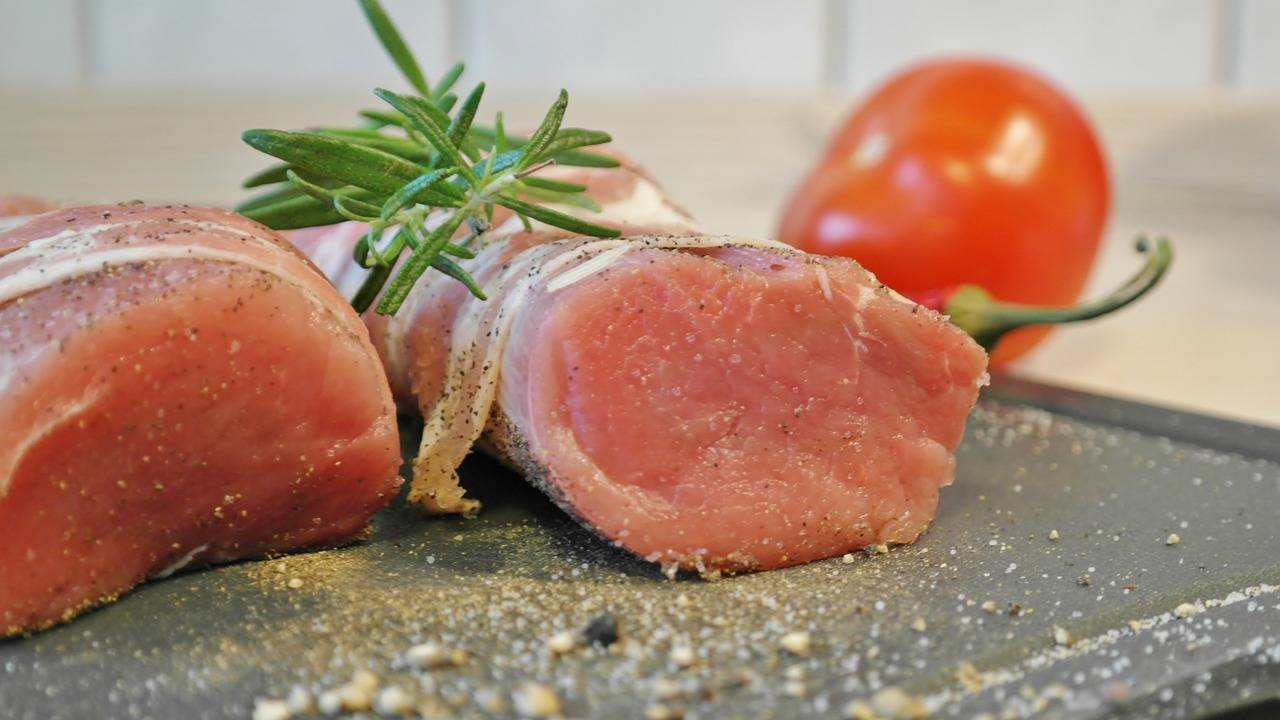 Carne suína. Foto: RitaE/Pixabay Carne suína. Foto: RitaE/Pixabay
