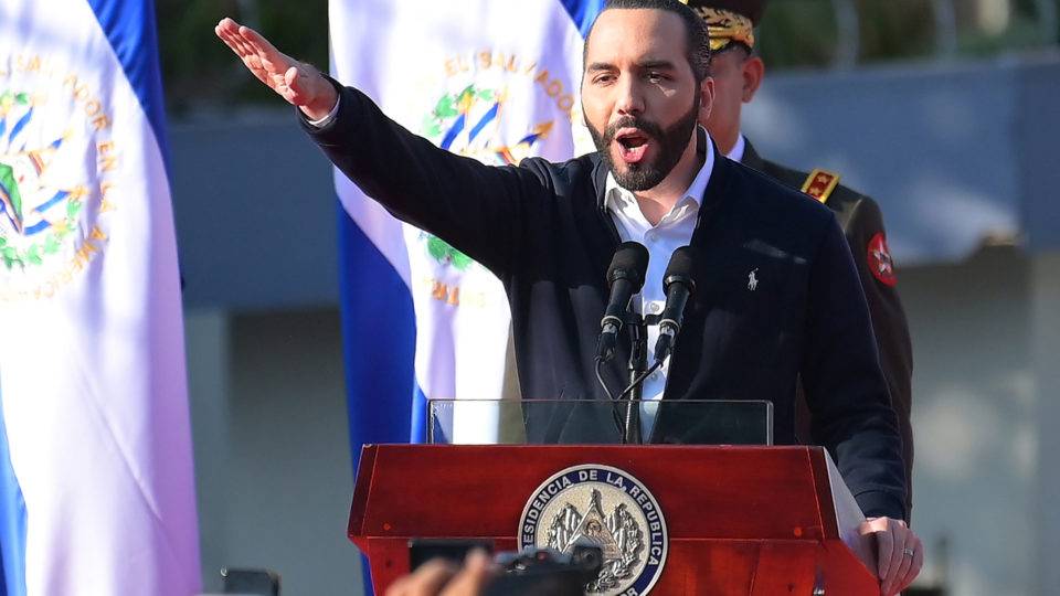 nayib bukele