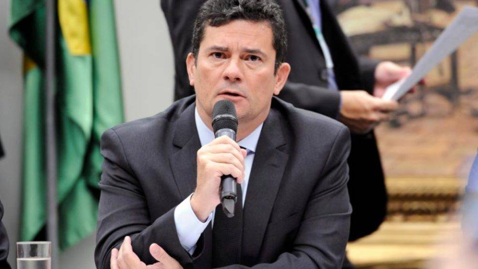 Crise política aberta por Moro afeta a candidatura do Brasil na OCDE? Não é bem assim Suspeita levantada por Sergio Moro de que o presidente Jair Bolsonaro tentou interferir politicamente na Polícia Federal pode prejudicar ingresso do Brasil na OCDE, segundo chefe anticorrupção da organização.