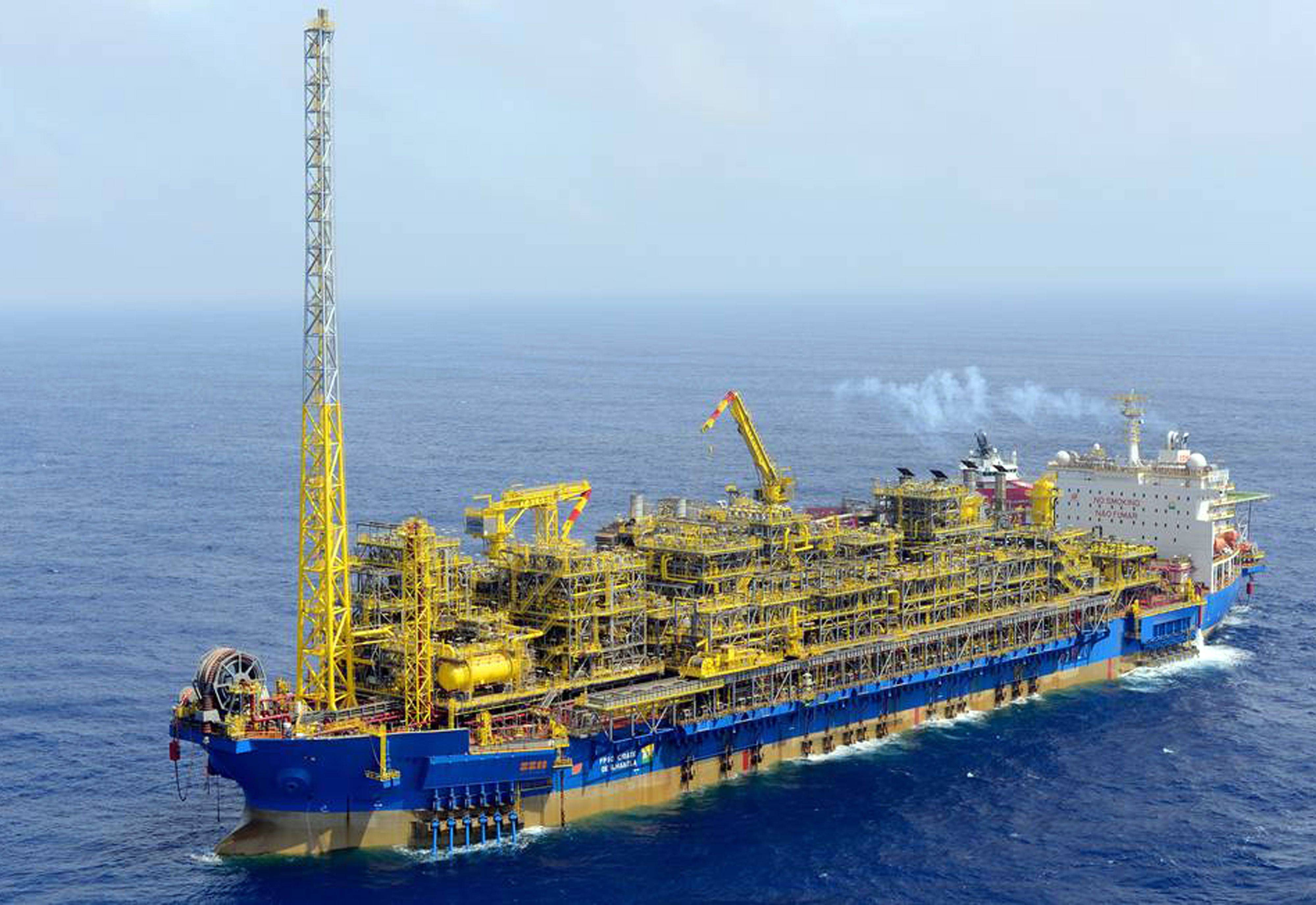 Produção de petróleo aumenta no pré-sal