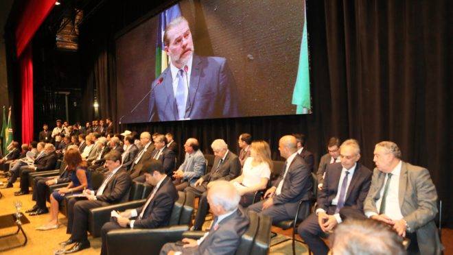 O ministro Dias Toffoli no lançamento do programa Destrava, em Goiânia.
