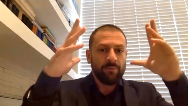 Terapia relatada pelo psiquiatra Italo Marsili levanta questões morais e médicas sobre a contenção de danos no caso dessa parafilia.