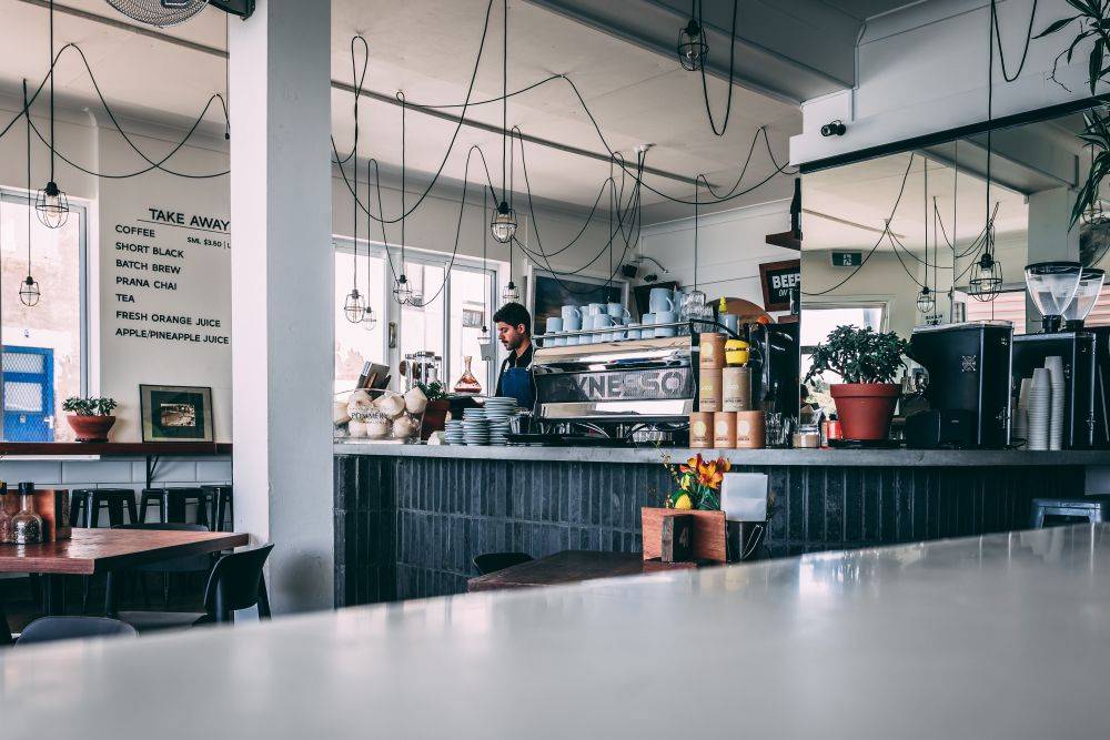 São mais de 3,5 mil cafeterias entre negócios próprios e franquias em todo o Brasil, e com grande potencial de crescimento segundo a ABF. Foto: Unsplash. São mais de 3,5 mil cafeterias entre negócios próprios e franquias em todo o Brasil, e com grande potencial de crescimento segundo a ABF. Foto: Unsplash.