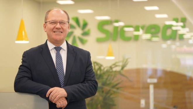 Sicredi firma parcerias com fintechs para levar tecnologia às cooperativas