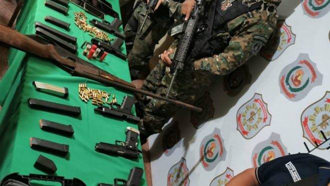 Operação também apreendeu armas, munições e carros que podem ter sido utilizados no crime.