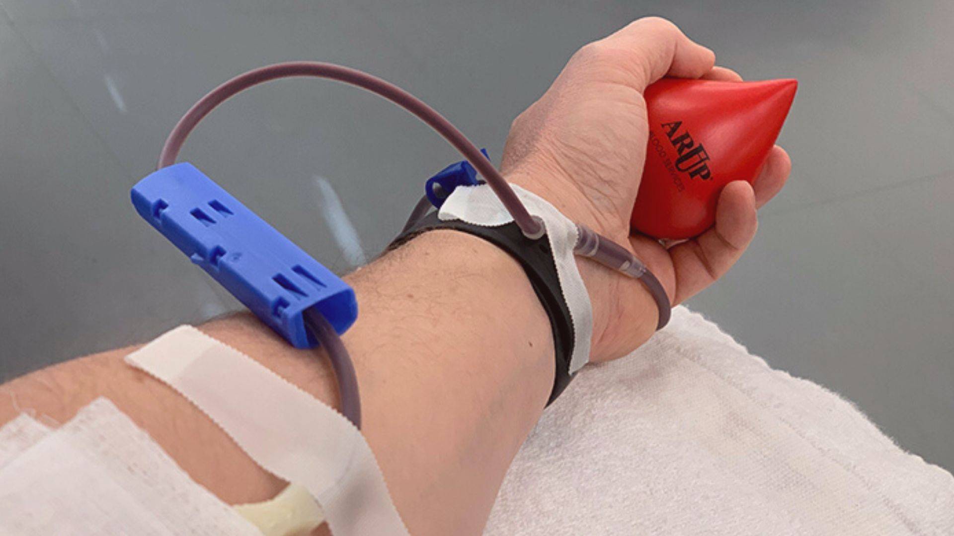 Novo coronavírus entra nos critérios de triagem para a doação de sangue no Brasil