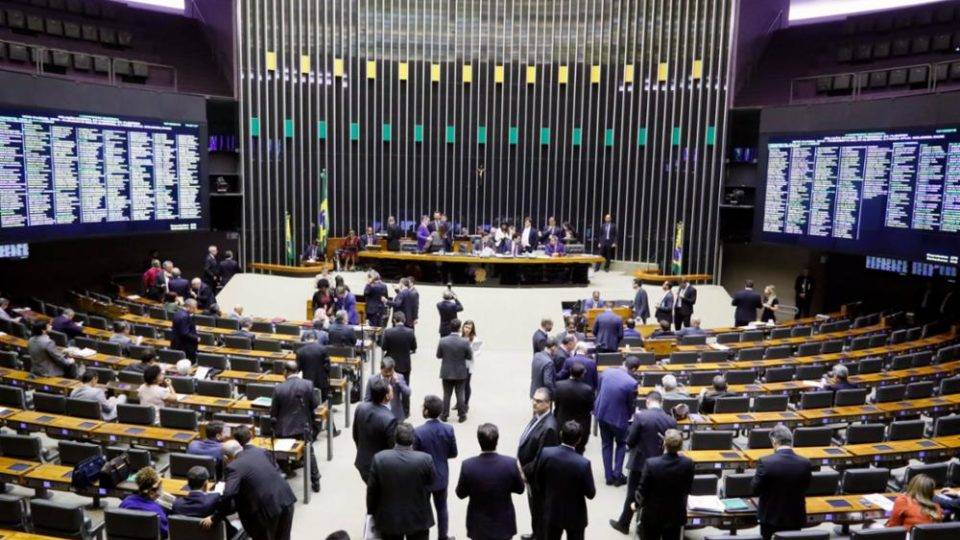 O Orçamento engessado e uma disputa de R$ 30 bilhões Sessão do Congresso Nacional em dezembro, em que houve a votação do orçamento impositivo.