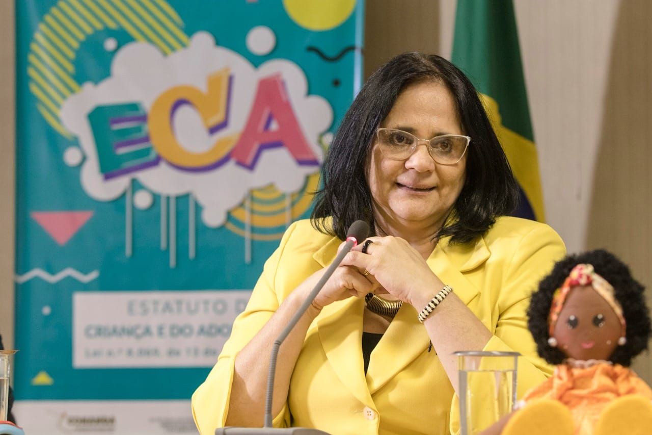 Em 2019, a ministra da Mulher, da Família e dos Direitos Humanos, Damares Alves, lançou uma nova edição do ECA, que completa 30 anos em 2020.