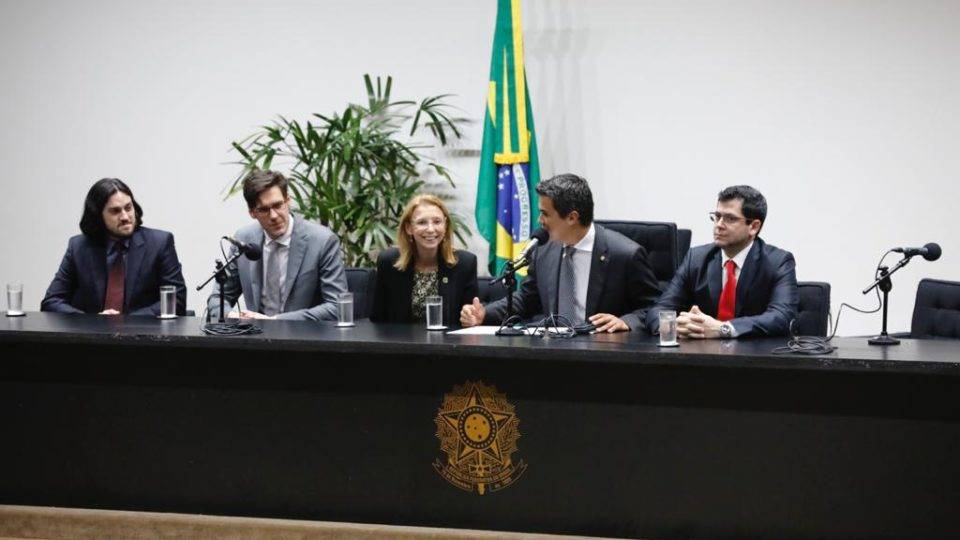 Documentário que defende o direito à vida sob qualquer circunstância é exibido na Câmara Documentário que defende o direito à vida sob qualquer circunstância é exibido na Câmara