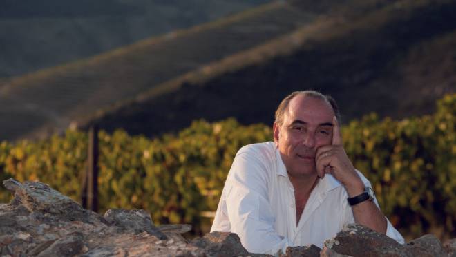 José Maria tem quase 50 anos de experiência com vinhos. Foto: Divulgação