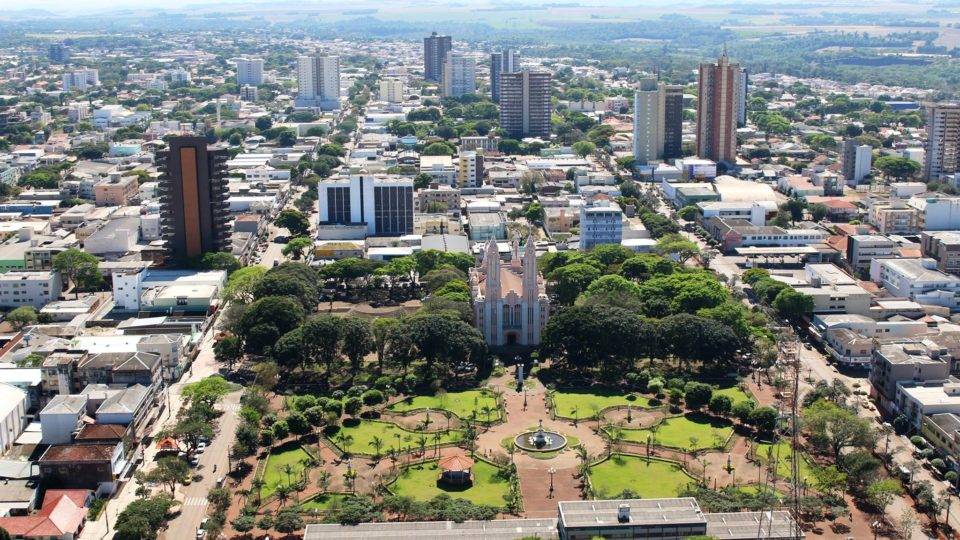 Campo Mourão abre concurso com inicial de até R$ 12,4 mil Campo Mourão fica na região central do estado e tem pouco mais de 95 mil habitantes