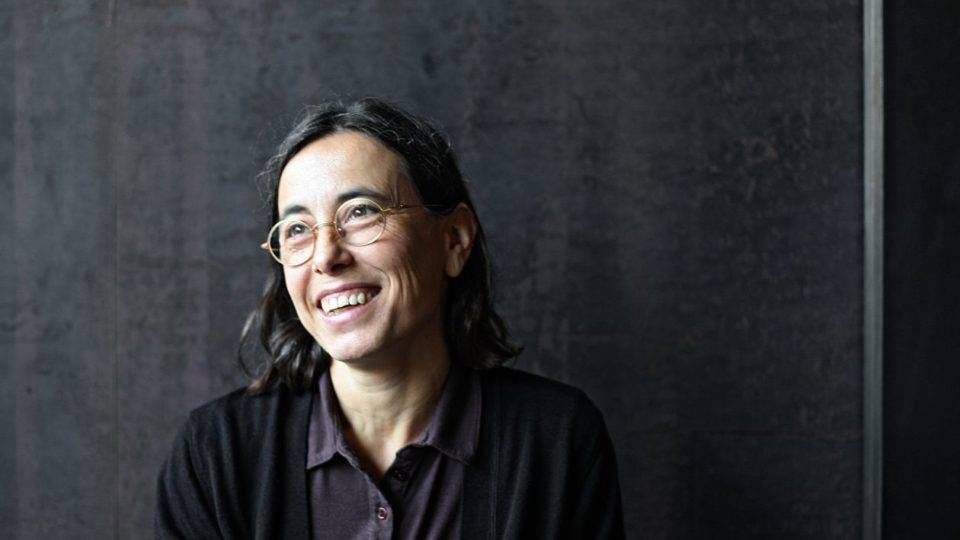 Carme Pigem: a arquiteta que cria a partir da relação com a paisagem Catalã, Carme Pigem foi a terceira mulher a receber o Pritzker pelo trabalho realizado junto ao RCR Arquitectes. Foto: divulgação