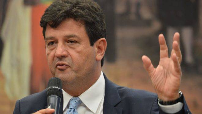 Ministro da Saúde, Luiz Henrique Mandetta, participa de Comissão Geral na Câmara para atualizar a situação nacional do coronavírus.