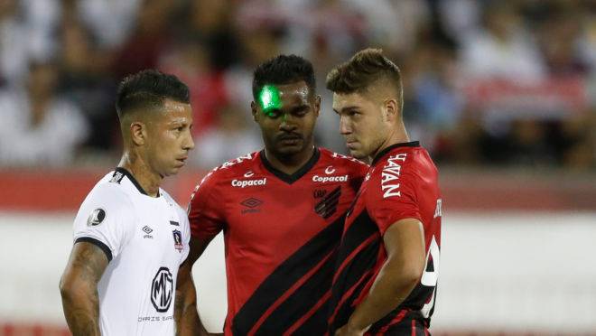 Athletico perdeu para o Colo-Colo na segunda rodada