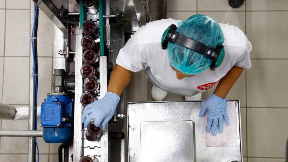 Carga de impostos sobre a indústria de transformação é oito vezes mais pesada do que a sobre o setor agroextrativista: reforma tributária precisa corrigir essas distorções.
