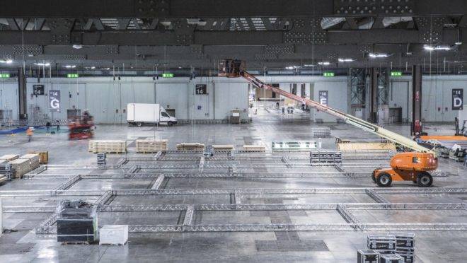 30 mil m² de dois pavilhões que abrigam o Salão do Móvel de Milão serão transformados em hospital para a emergência do coronavírus. Foto: Fiera Milano/Divulgação