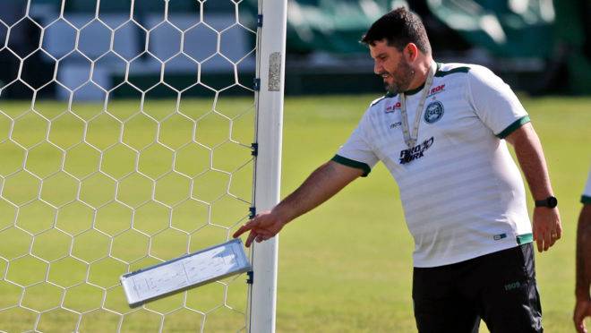 Barroca faz boa campanha no Estadual, mas falhou no principal objetivo do Coritiba no primeiro semestre