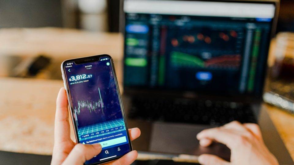 Com crise, fintechs revisam taxa de risco e se planejam para aumento de inadimplência Com crise, fintechs revisam taxa de risco e se planejam para aumento de inadimplência