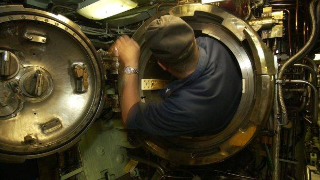 Tripulante de submarino dá dicas para enfrentar o isolamento