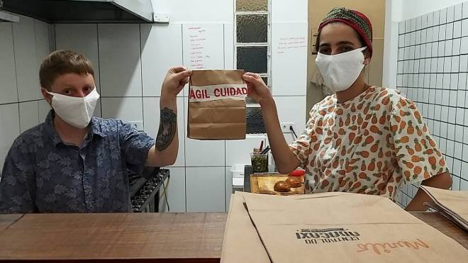 Restaurante Central do Abacaxi recorreu ao delivery.