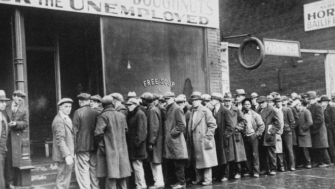 Depois do “Crash de 1929”, a Lei Smoot-Hawley tentou aliviar a depressão, mas acabou a aprofundando.