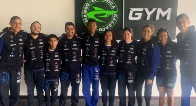 Equipe brasileira que está no Equador.