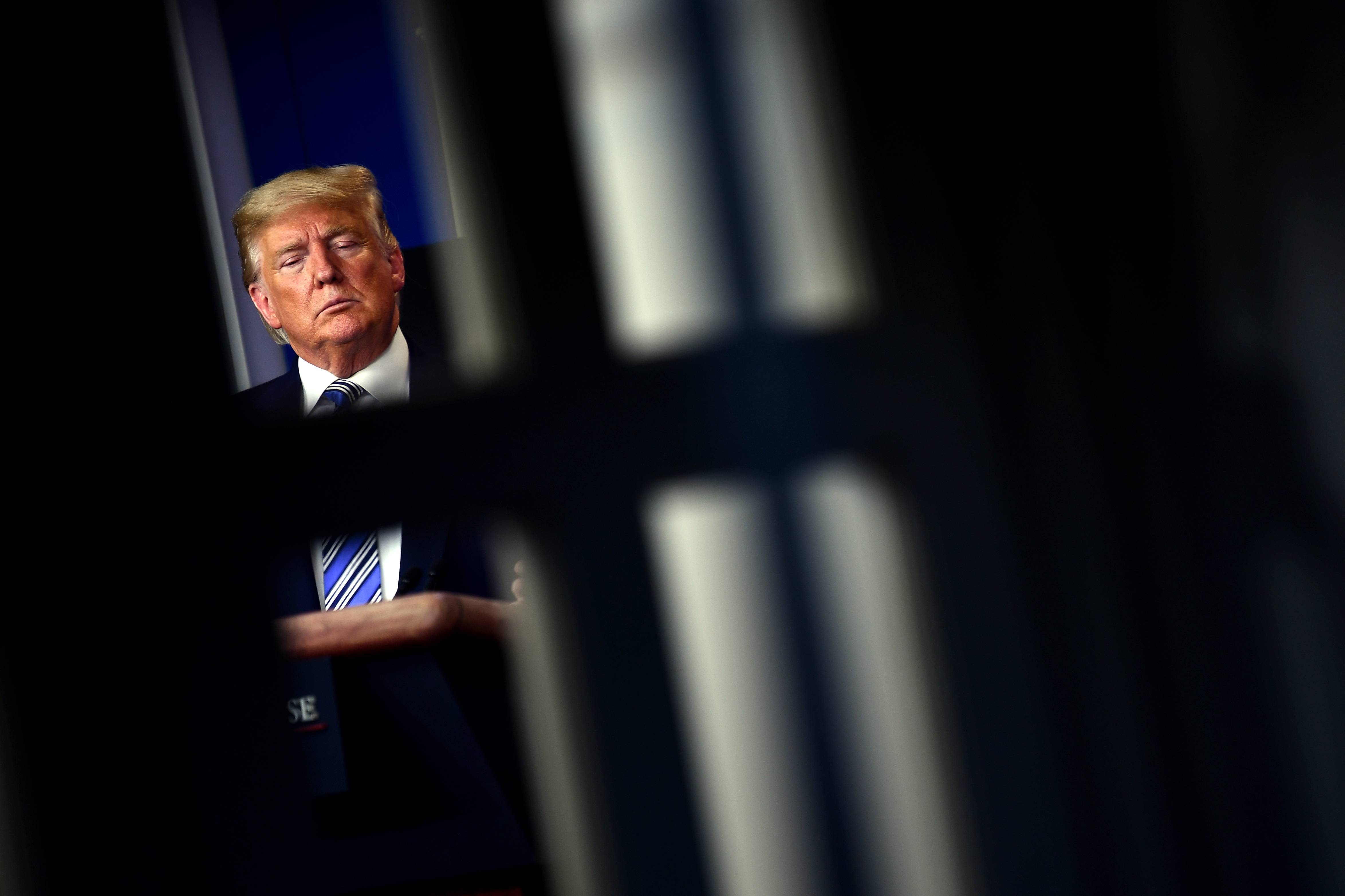 trump coronavirus economia