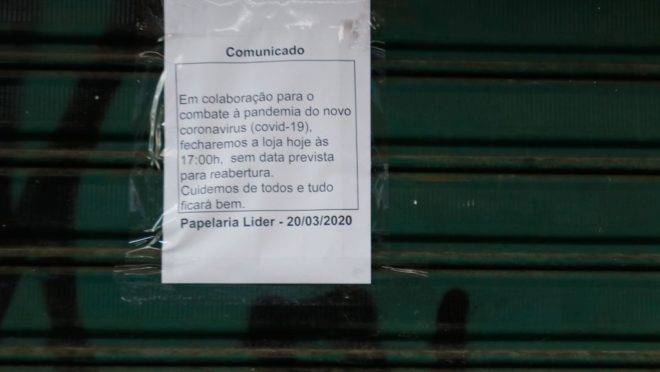 Comércio fechado no Rio de Janeiro.