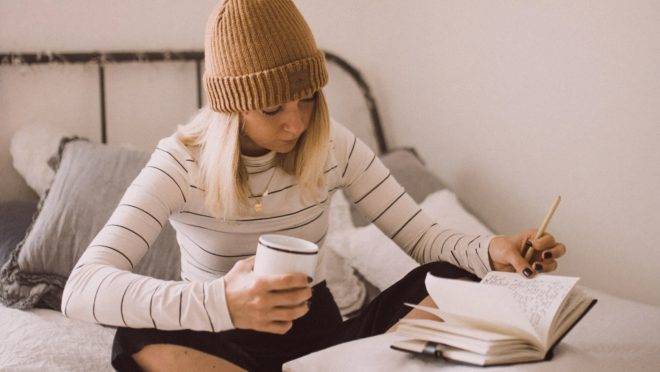 Relatos de missões espaciais reais ou simuladas apontam que algumas pessoas podem achar o autoisolamento mais difícil do que outras