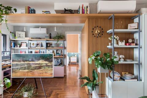 Com 66 metros quadrados, o apartamento passou por uma reforma completa em menos de três meses. Com 66 metros quadrados, o apartamento passou por uma reforma completa em menos de três meses.