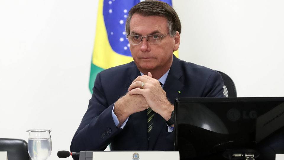 “O Brasil não merece o que Maia está fazendo”, diz Bolsonaro Presidente Jair Bolsonaro