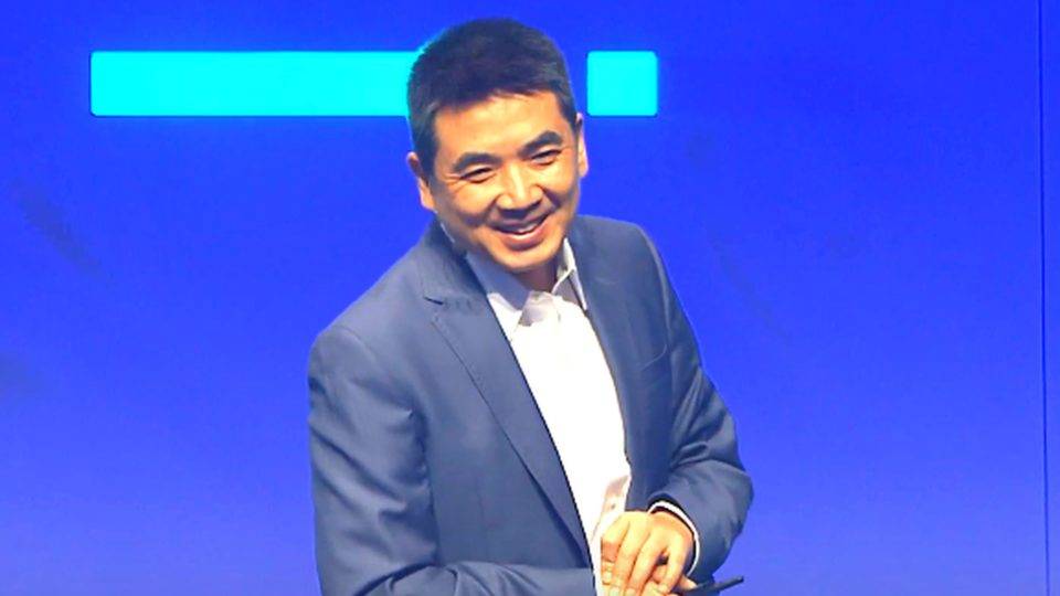 Crise do coronavírus colocou empresa de Eric Yuan no topo
