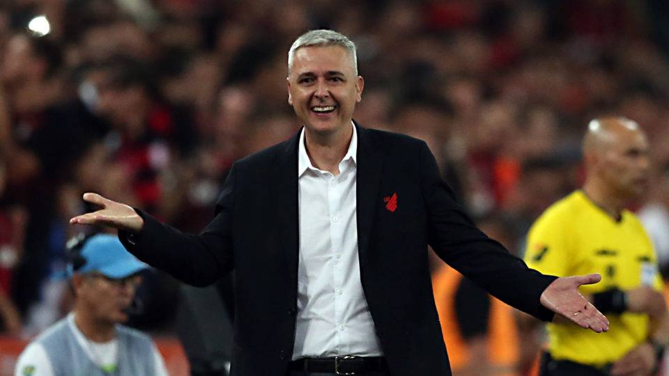 Técnico Tiago Nunes, do Athletico. | Albari Rosa/Gazeta do Povo