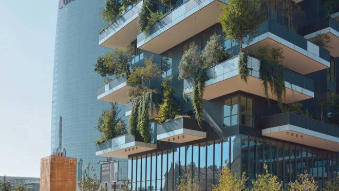 Bosco Verticale, em Milão: edifícios abrigam mais de 800 árvores de pequeno a grande porte.