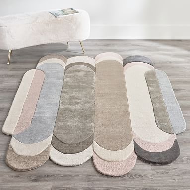 Tapete Popsicle, disponível para importação no <a href="https://www.pbteen.com/products/popsicle-rug/" target="_blank" rel="noreferrer noopener" aria-label="e-commerce Pottery Barn. (abre numa nova aba)">e-commerce Pottery Barn.</a> Tapete Popsicle, disponível para importação no <a href="https://www.pbteen.com/products/popsicle-rug/" target="_blank" rel="noreferrer noopener" aria-label="e-commerce Pottery Barn. (abre numa nova aba)">e-commerce Pottery Barn.</a>