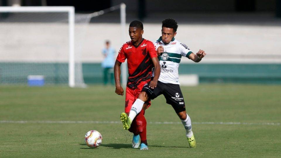 Ataque da dupla Atletiba está no top-10 da Série A, mas defesa está entre piores Ataque da dupla Atletiba está no top-10 da Série A, mas defesa está entre piores