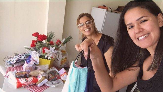 Uma associação do Mato Grosso, costureiras do Paraná e até uma clínica de estética na Bahia estão entre os envolvidos na iniciativa