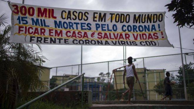 Ministério da Saúde informou que flexibilizar o isolamento social é uma decisão que cabe a cada estado e município.