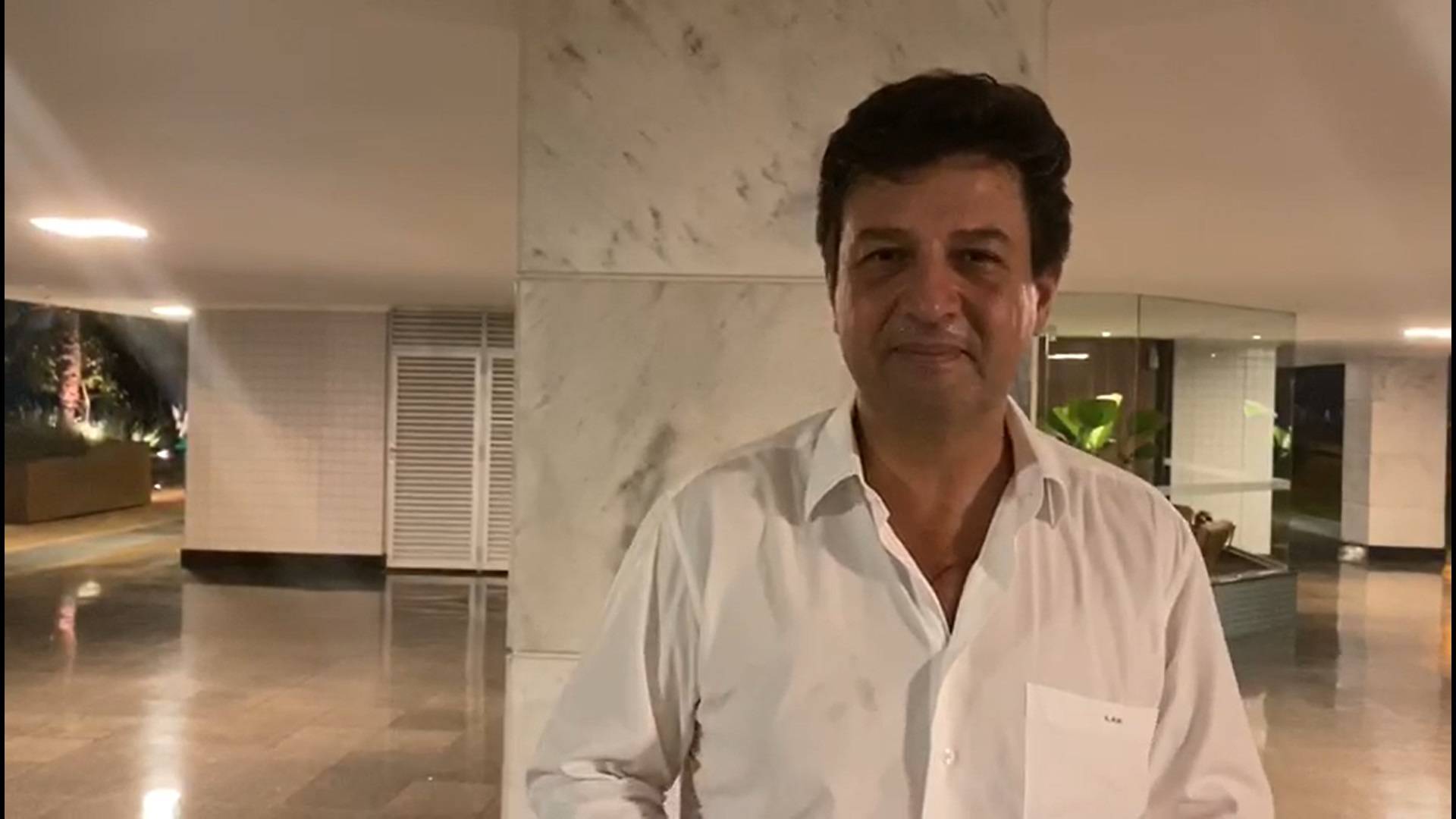 Mandetta aproveitou lives populares, como as de Marília Mendonça e Jorge e Mateus, para passar recado sobre isolamento social