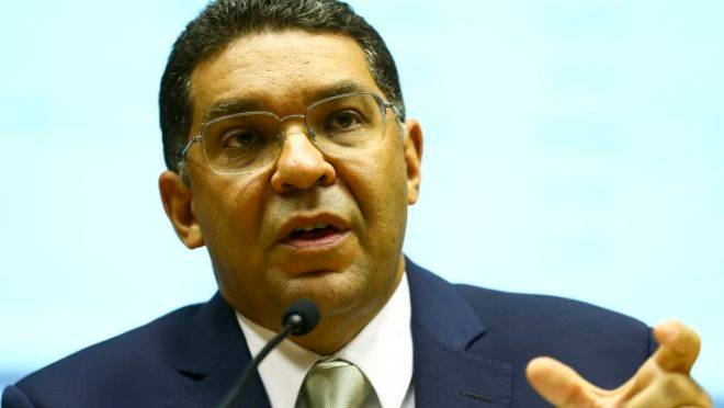 Mansueto Almeida