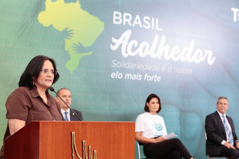 Governo lança projeto para apoiar idosos, deficientes e população de rua O lançamento do programa “Brasil Acolhedor”.