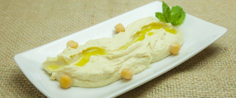 Homus de grão-de-bico de Maha El Gandhour, do restaurante Baba Gandhour