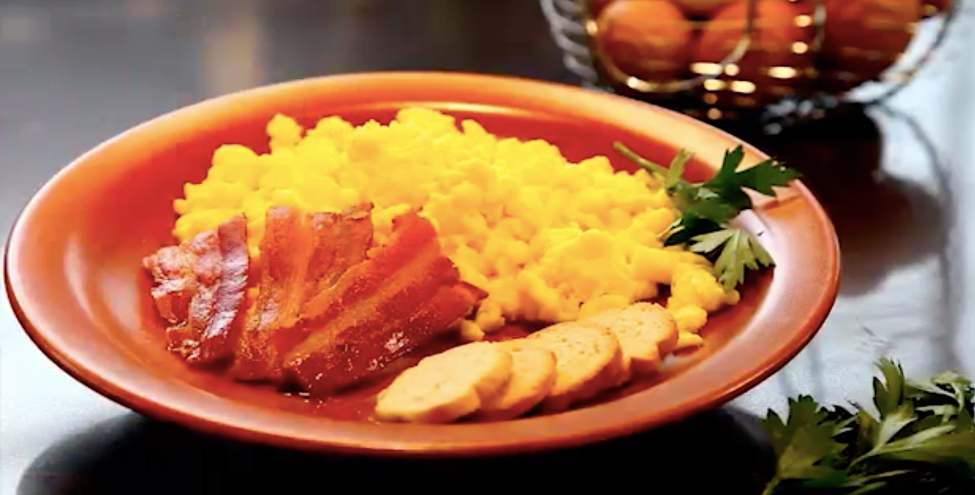 Ovos mexidos cremosos chef Guilherme Guzela