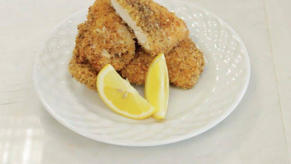 Frango frito em três tipos de preparo Receita de frango empanado.